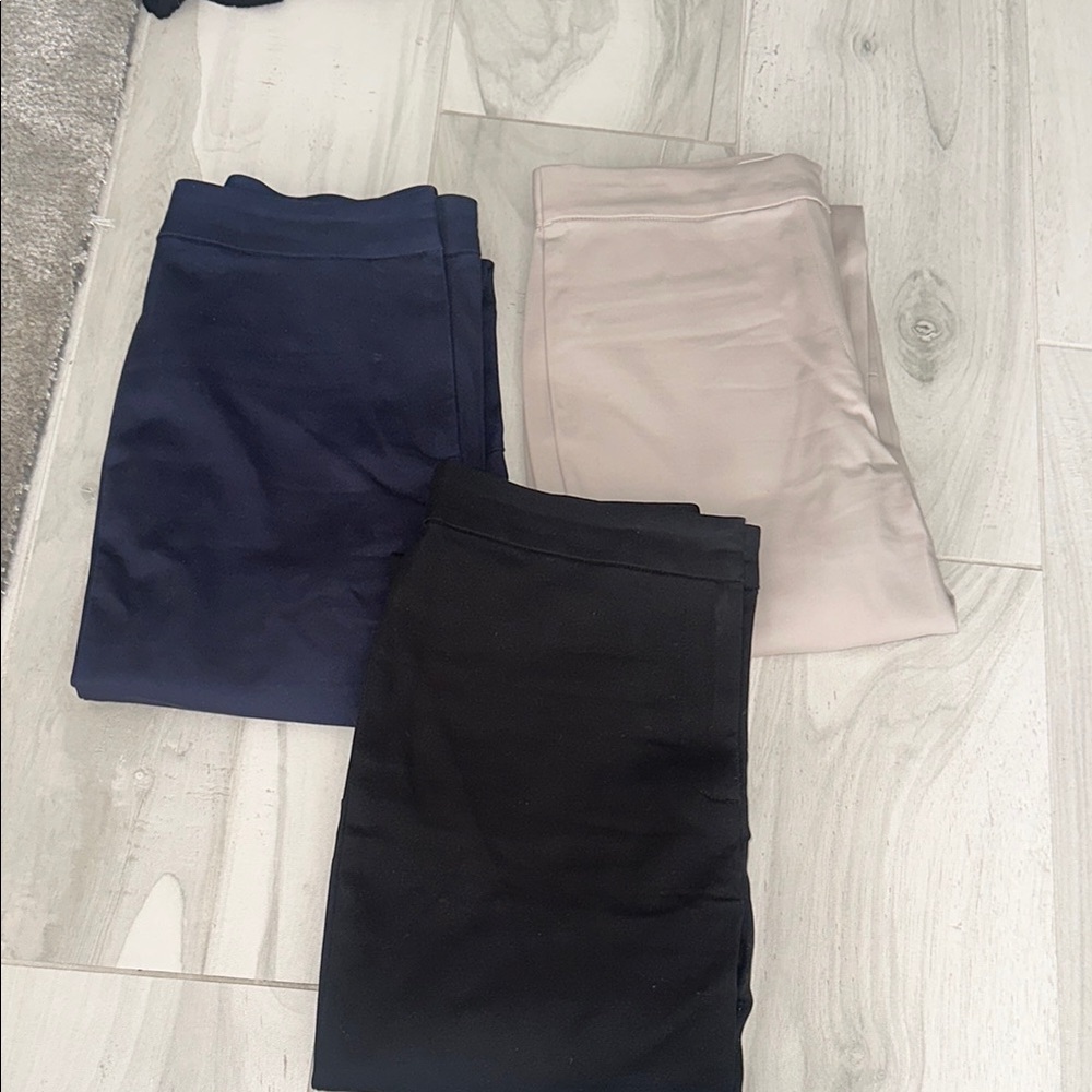 Set of 3 Aritzia Babaton Stretch Trouser Pants Size 4
